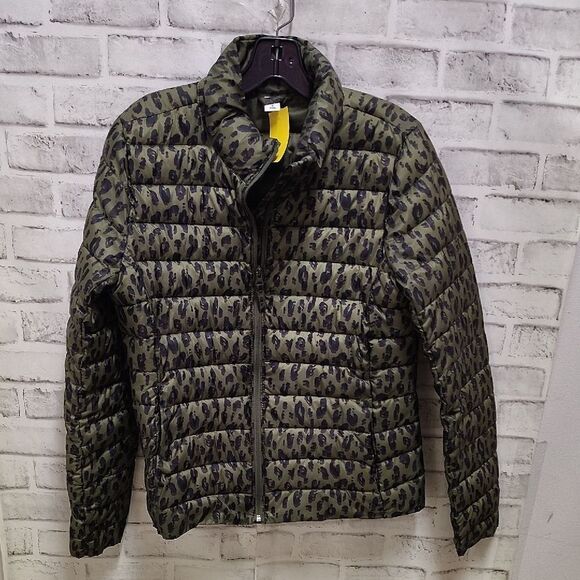 Old Navy Green and Black Puffer Jacket with High Collar - Picture 1 of 3